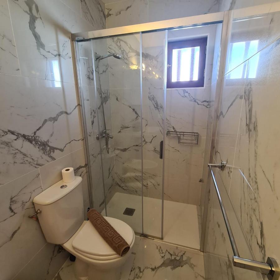 Apartmento Parque Royale I 아데제 외부 사진